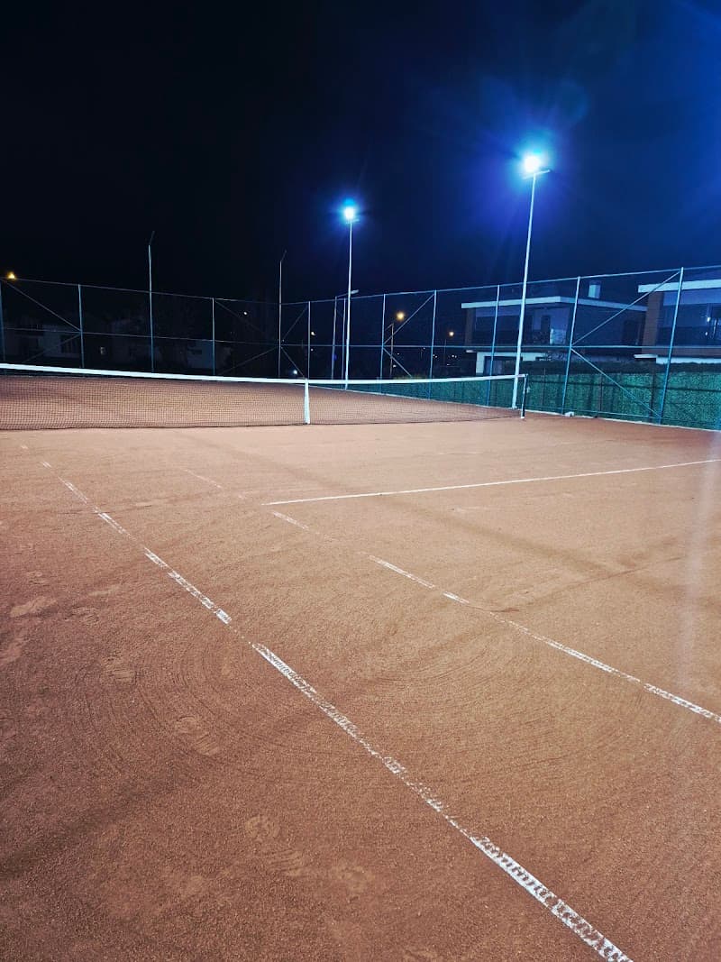 Mavi Ege Padel padel kortu